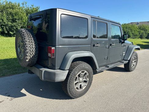 Used 2017 Jeep Wrangler Unlimited Sport w/ Quick Order Package 24S AWD/4WD image 9