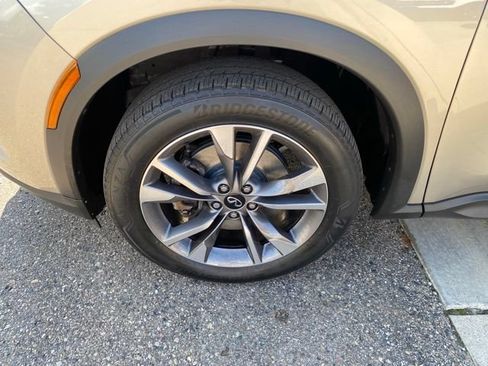 Used 2024 INFINITI QX60 Luxe AWD/4WD image 13