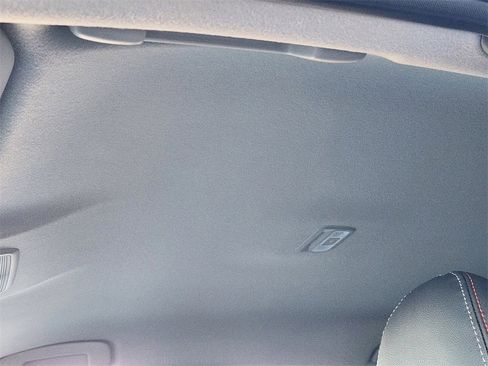 New 2026 Nissan Kicks SR image 19