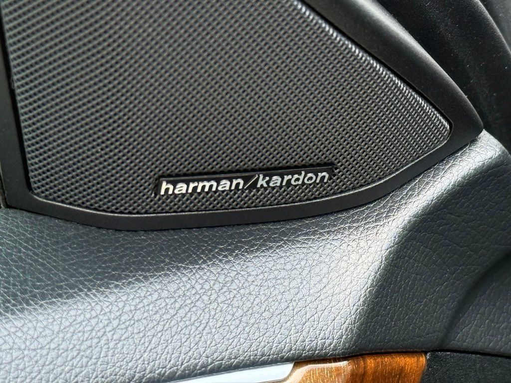 Used 2016 Mercedes-Benz E 350 4MATIC Wagon image 12