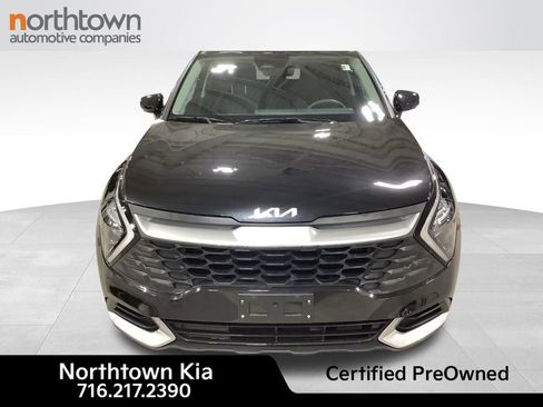 Certified 2023 Kia Sportage LX image 3