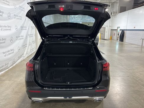 Certified 2025 Mercedes-Benz GLA 250 4MATIC image 6