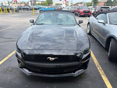 Used 2023 Ford Mustang Premium RWD image 2