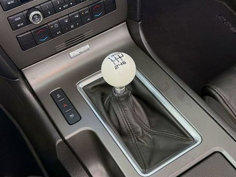 Used 2013 Ford Mustang Shelby GT500 RWD image 19