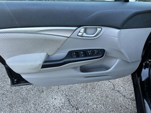 Used 2013 Honda Civic Hybrid Sedan image 15