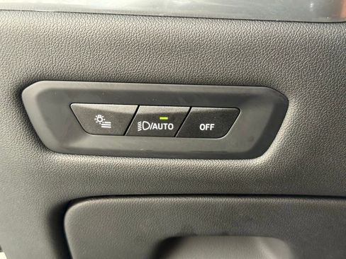 Used 2024 BMW X5 xDrive40i w/ Premium Package image 37