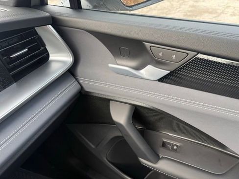 New 2026 Volkswagen Tiguan SE R-Line image 21