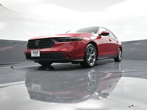 Certified 2024 Honda Accord EX image 51