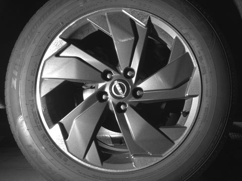 Used 2025 Nissan Rogue SV image 15