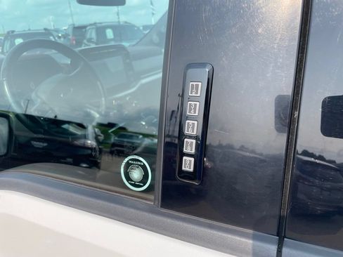Used 2022 Ford F150 Lariat w/ Equipment Group 502A High AWD/4WD image 61