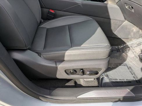 Used 2024 Lexus RX 350 AWD w/ Technology Package image 16