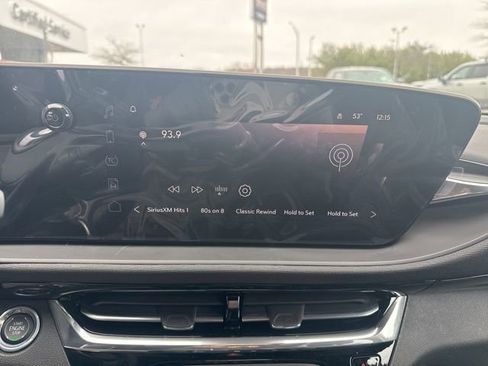 New 2026 Buick Envista Sport Touring image 18