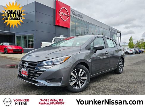 New 2025 Nissan Versa SV w/ Trunk Package image 1