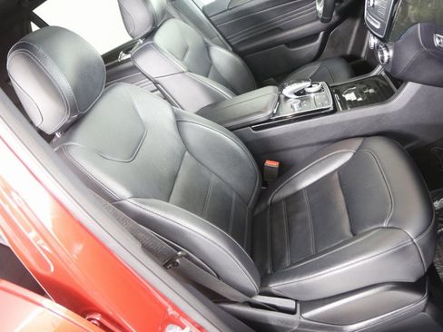 Used 2019 Mercedes-Benz GLE 43 AMG GLE 43 AMG image 9