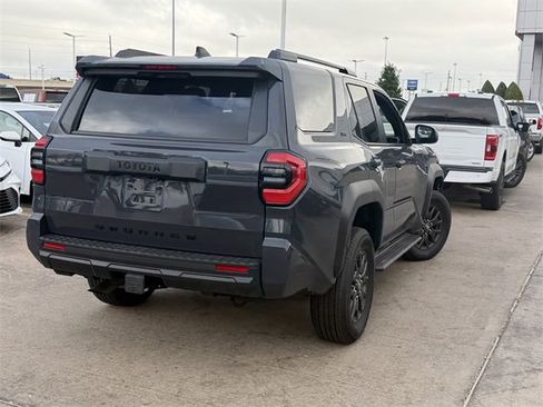 Used 2025 Toyota 4Runner TRD Sport image 5