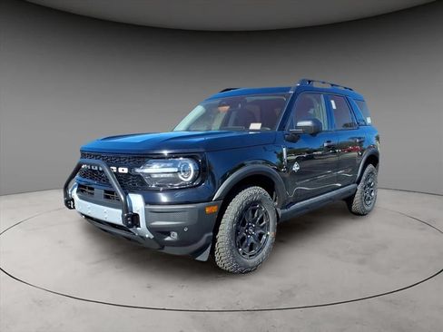 New 2025 Ford Bronco Sport Outer Banks w/ Sasquatch Outer Banks Package AWD/4WD image 1
