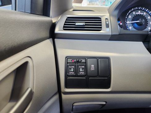 Used 2013 Honda Odyssey EX image 15