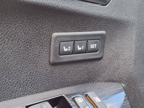 Used 2016 Toyota RAV4 Limited FWD image 27