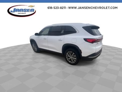 Used 2025 Buick Enclave Preferred FWD image 6