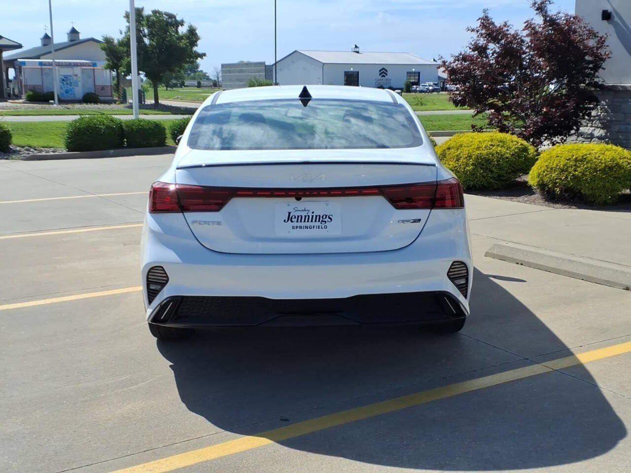 Used 2023 Kia Forte GT-Line w/ GT-Line Premium Package FWD image 3
