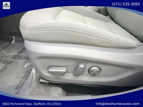 Used 2020 Hyundai Ioniq SEL FWD image 17