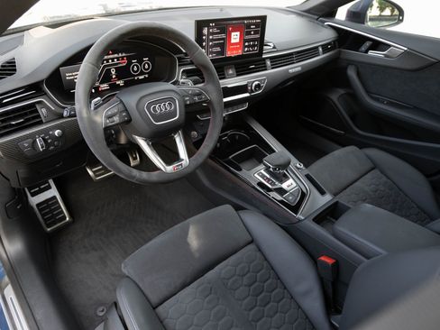Used 2025 Audi RS 5 2.9T image 4