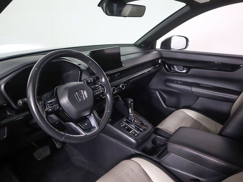 Used 2023 Honda CR-V Sport Touring image 29