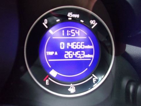 Used 2017 Honda Fit EX image 10