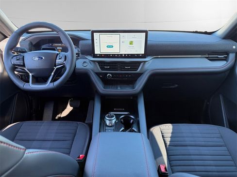 New 2025 Ford Explorer ST-Line w/ Premium Package image 10