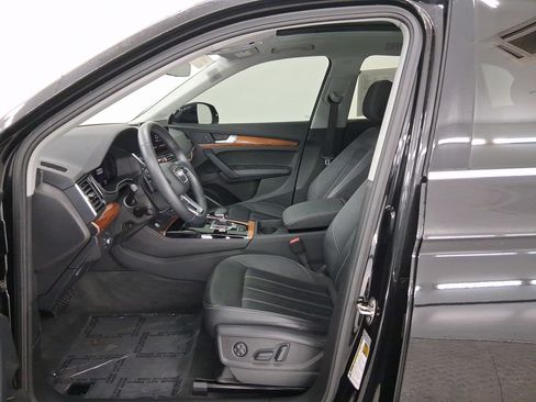 Used 2023 Audi Q5 Premium Plus w/ Premium Plus Package image 5