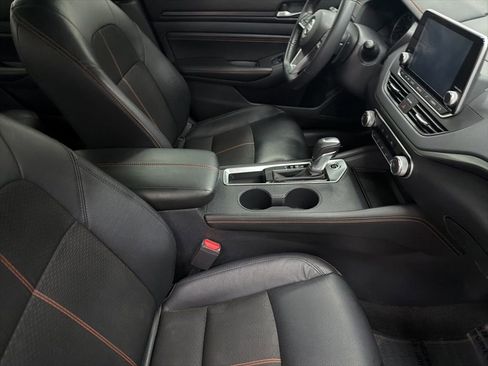 Used 2020 Nissan Altima 2.5 SR image 30