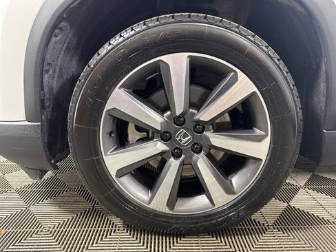 Used 2023 Honda Pilot Elite image 10