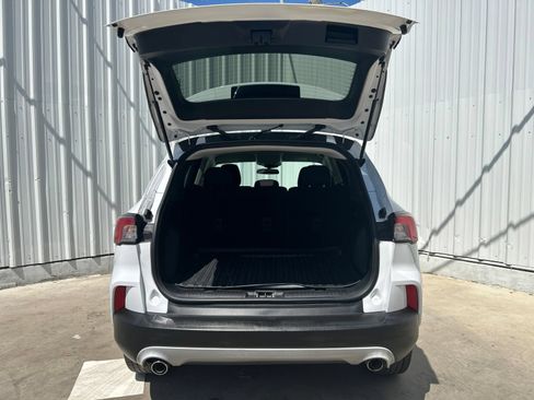 Used 2021 Ford Escape SE w/ Cold Weather Package AWD/4WD image 7