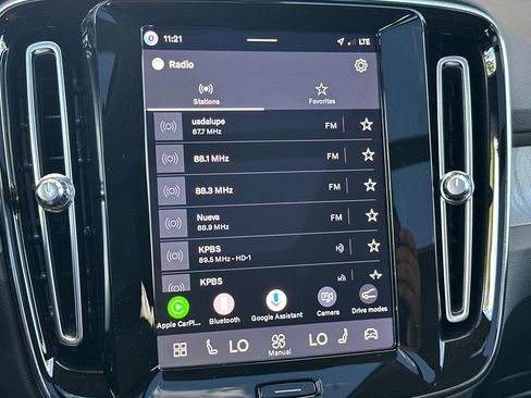 New 2026 Volvo XC40 B5 Core AWD/4WD image 15