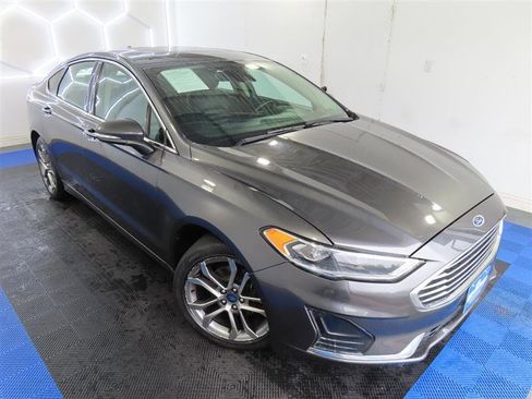 Used 2019 Ford Fusion SEL image 5