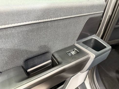 New 2025 Ford F150 Lariat w/ Equipment Group 502A High image 17