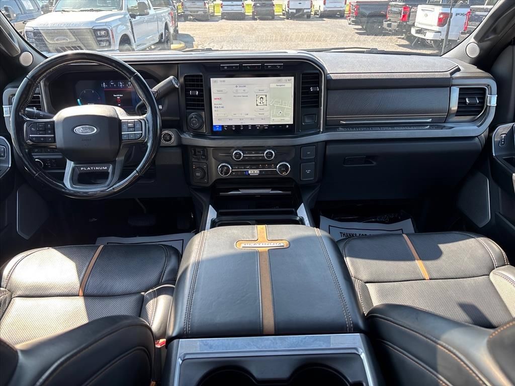 Used 2023 Ford F450 Platinum w/ FX4 Off-Road Package AWD/4WD image 22