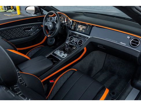 Used 2024 Bentley Continental GT Speed image 3