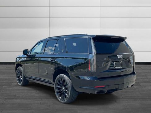 New 2026 Cadillac Escalade Platinum Sport AWD/4WD image 3