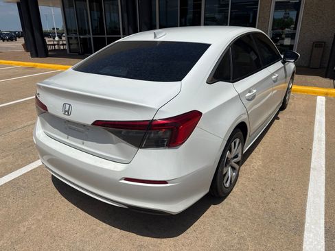 Used 2023 Honda Civic LX image 7