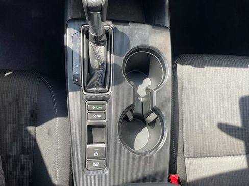 Used 2023 Honda Civic LX image 19