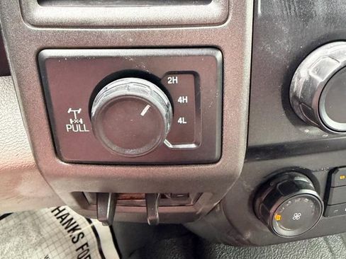 Used 2020 Ford F250 XL w/ Power Equipment Group image 19