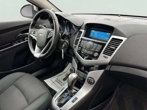 Used 2012 Chevrolet Cruze LT w/ RS Package image 21