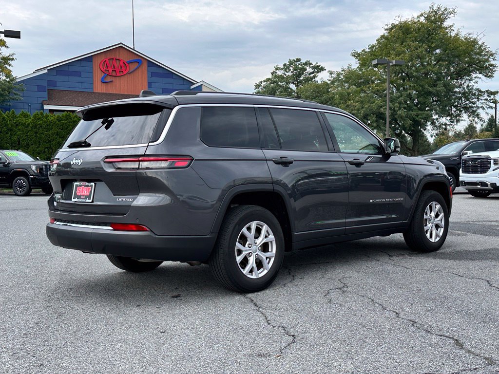 Used 2022 Jeep Grand Cherokee L Limited AWD/4WD image 10