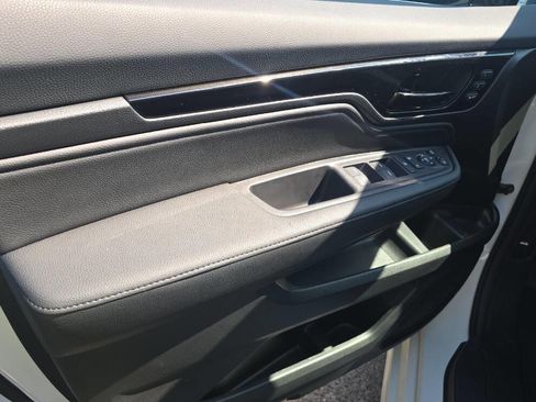 Used 2026 Honda Odyssey Elite image 16