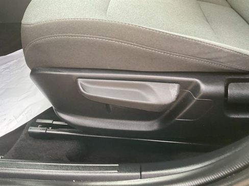 Used 2025 Kia K4 FWD image 16