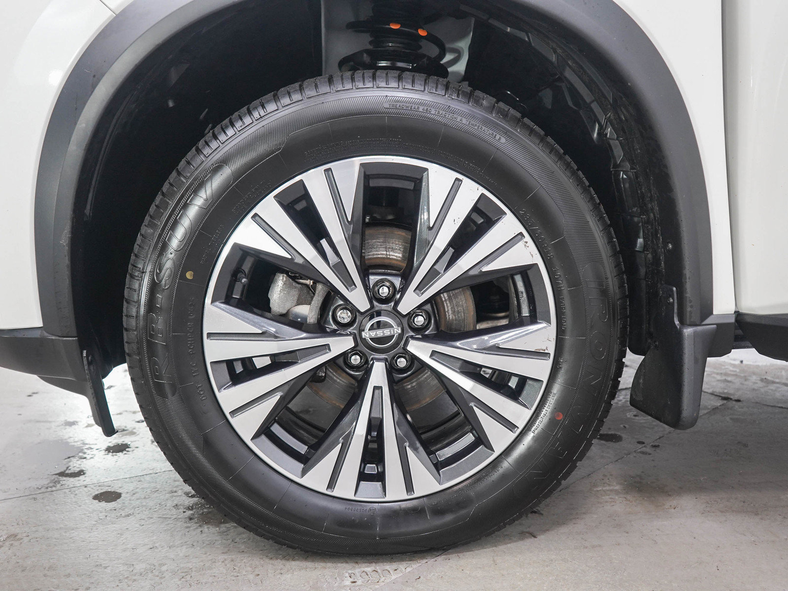 Used 2023 Nissan Rogue SV w/ SV Premium B Package AWD/4WD image 29