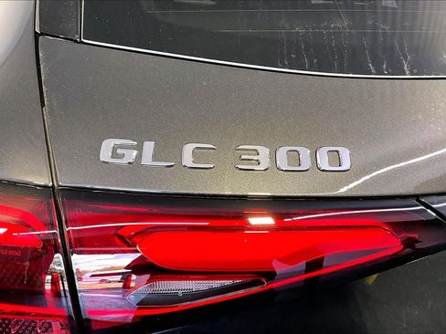 New 2026 Mercedes-Benz GLC 300 4MATIC image 6