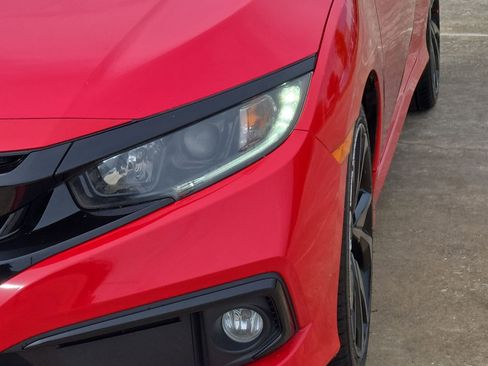 Used 2020 Honda Civic Sport image 10