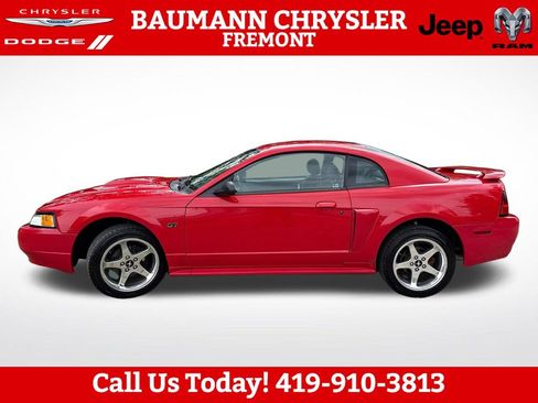 Used 2003 Ford Mustang GT RWD image 3